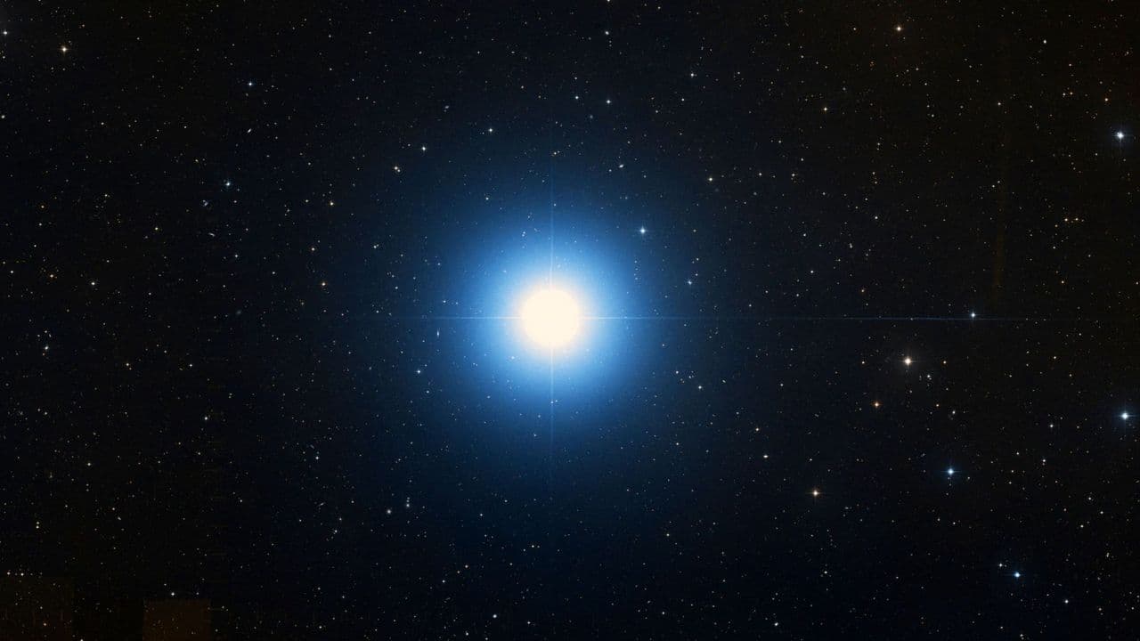This star's light has been crossing space since the American Revolution. Here's how to find it