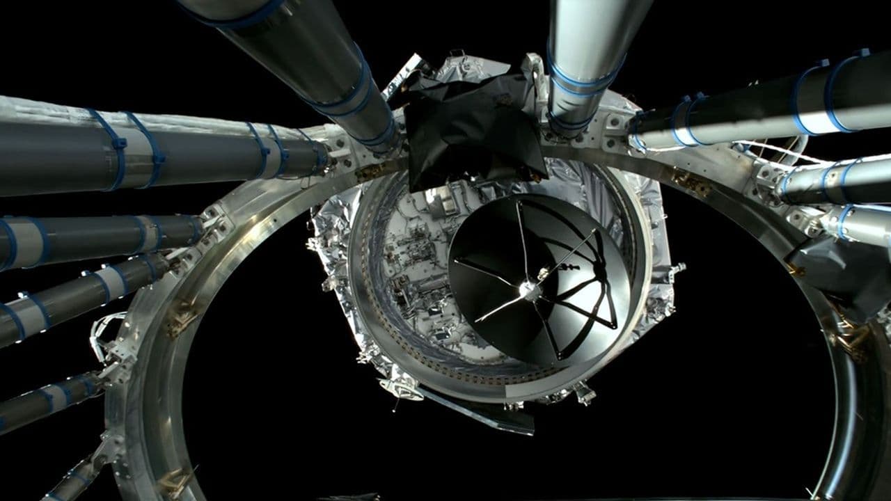 Roman telescope leaves its rocket behind | Space photo of the day for Aug. 31, 2026