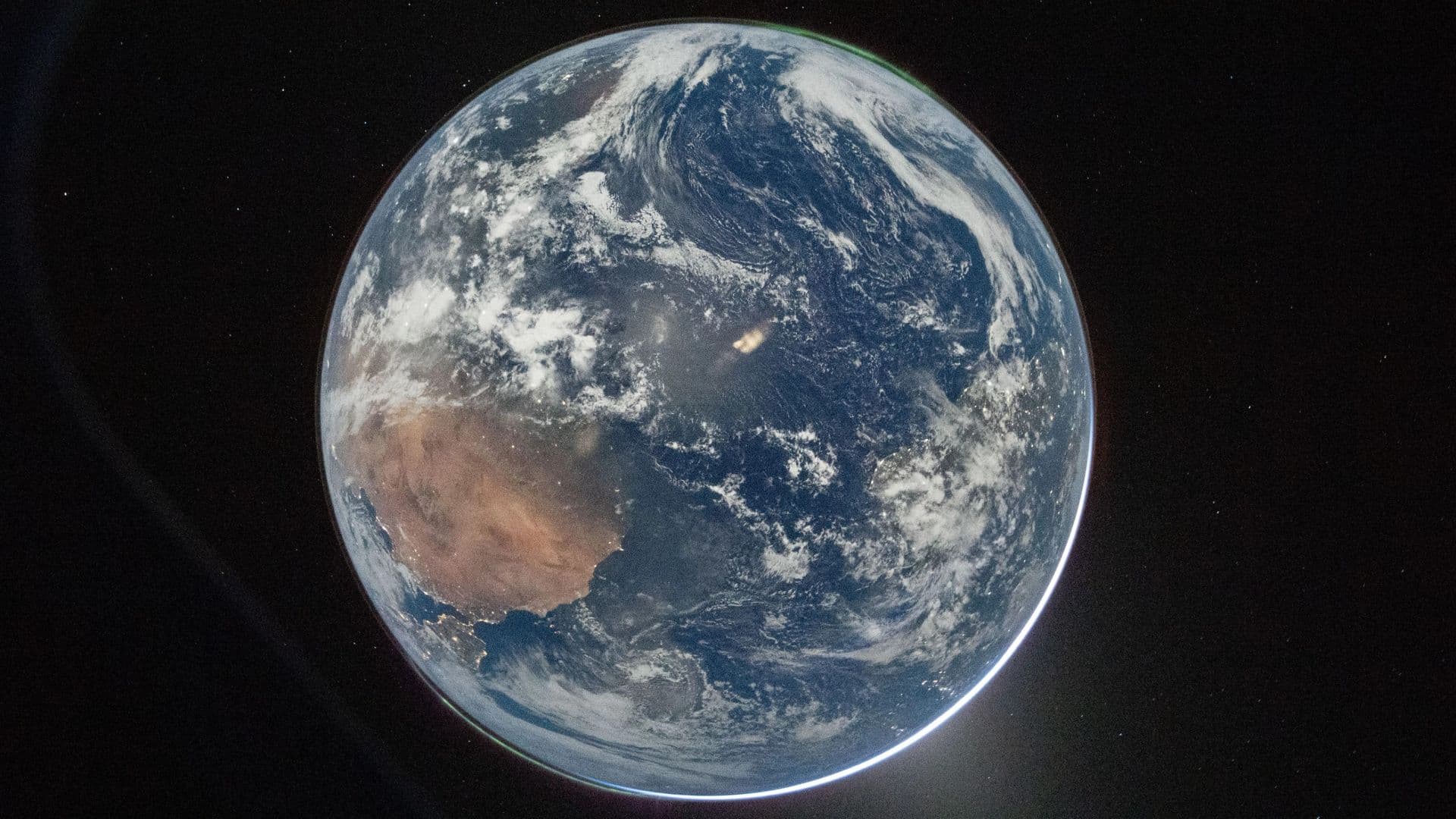 Earth's poles shifted surprisingly fast during the age of dinosaurs, ancient sea levels reveal