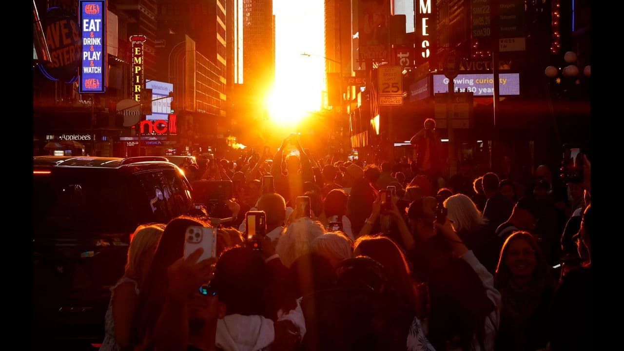 Manhattanhenge is back! | Space photo of the day for June 1, 2026