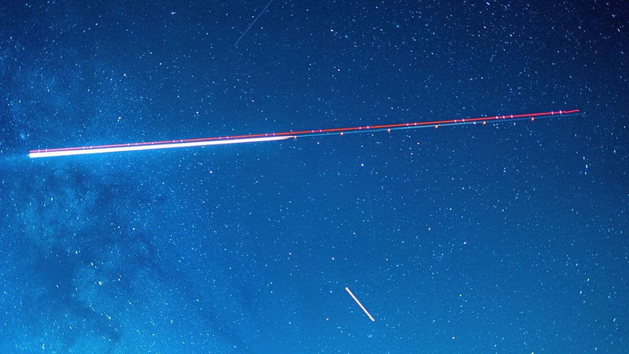 SpaceX wins $4 billion Space Force contract for satellites that target 'airborne threats' anywhere on Earth