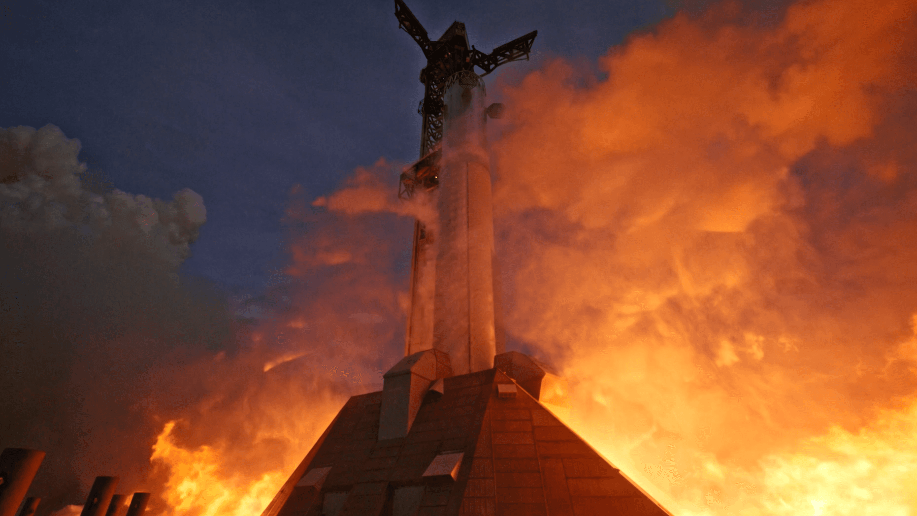 SpaceX ignites giant Super Heavy booster engines ahead of daring Starship launch (video)