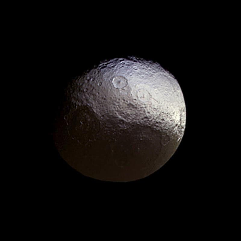 On this day in space! Oct. 25, 1671: Astronomer Giovanni Cassini discovers Iapetus, Saturn's 'yin-yang' moon