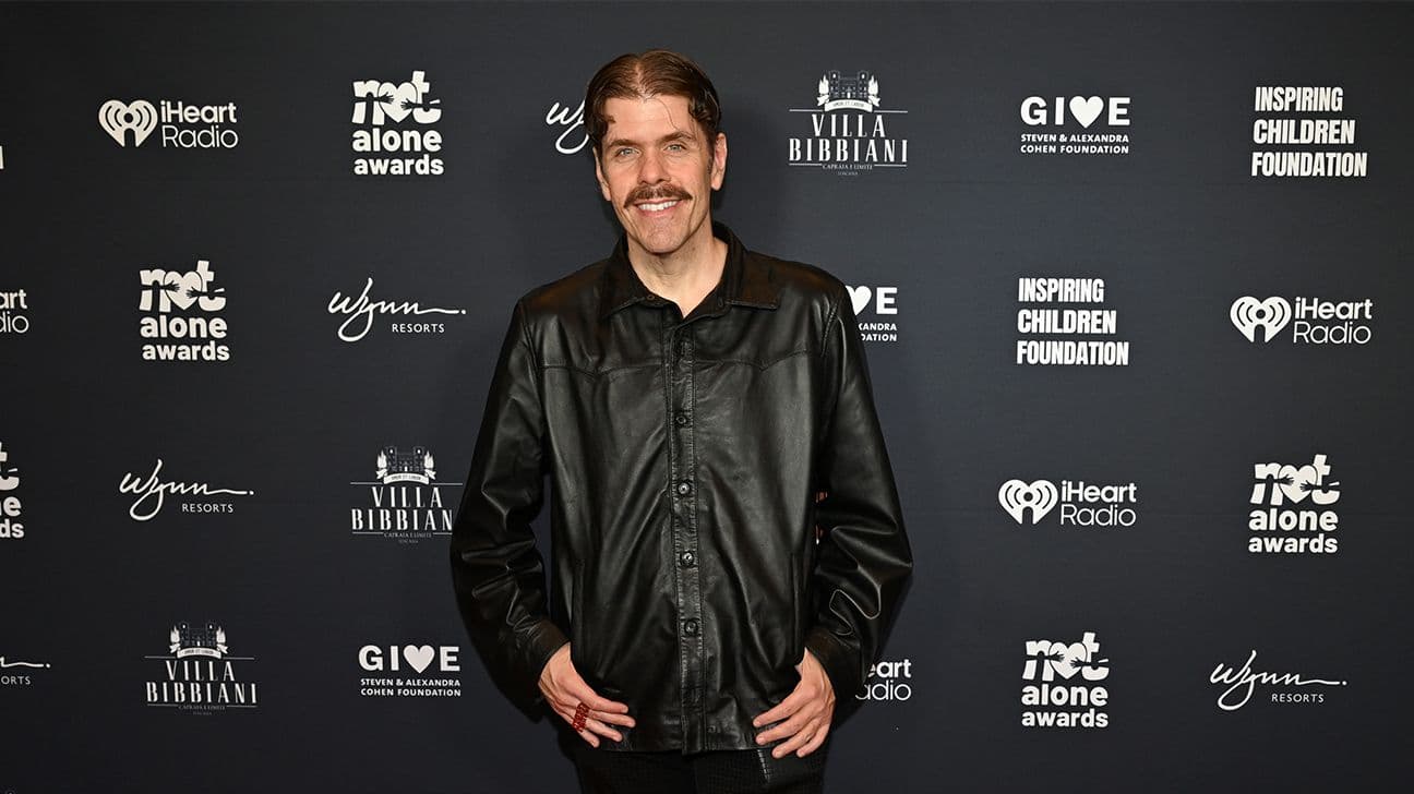 Perez Hilton Hospitalized After Harming Himself on Livestream, Officials Say