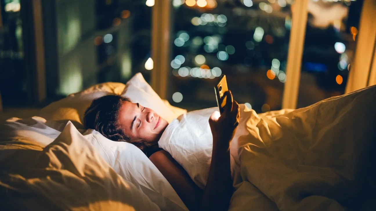 Even Low Light Exposure During Sleep May Raise Your Risk of Heart Failure, AFib