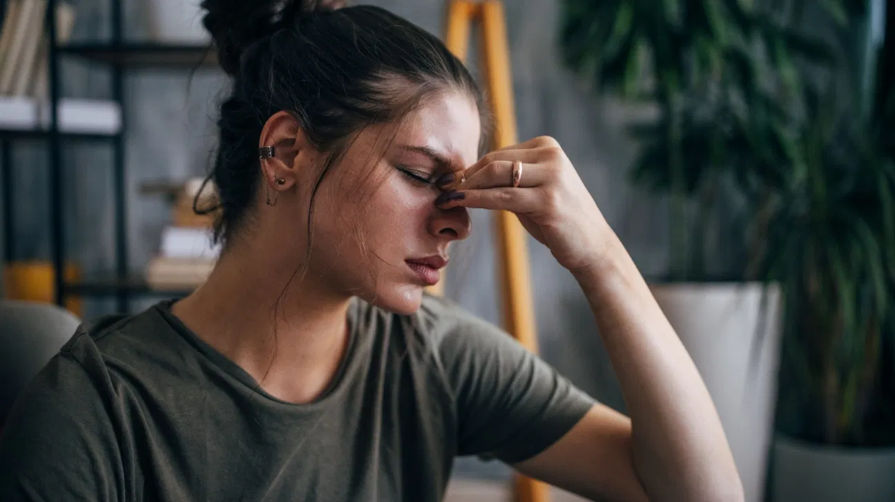 Why Living with Endometriosis May Double Your Odds of Migraine