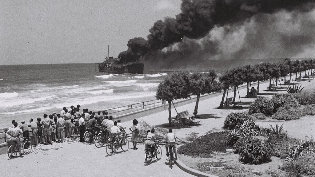 Raising the Altalena: Netanyahu digs up sunken 1948 arms ship in ‘pre-election stunt’