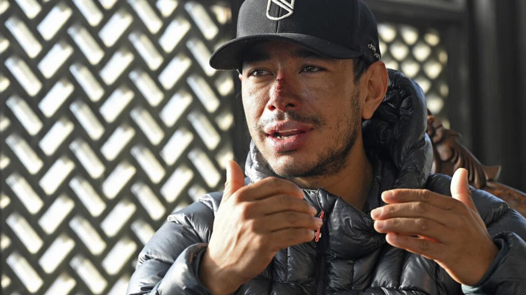Renowned Nepali climber among 10 missing after Pakistan avalanche