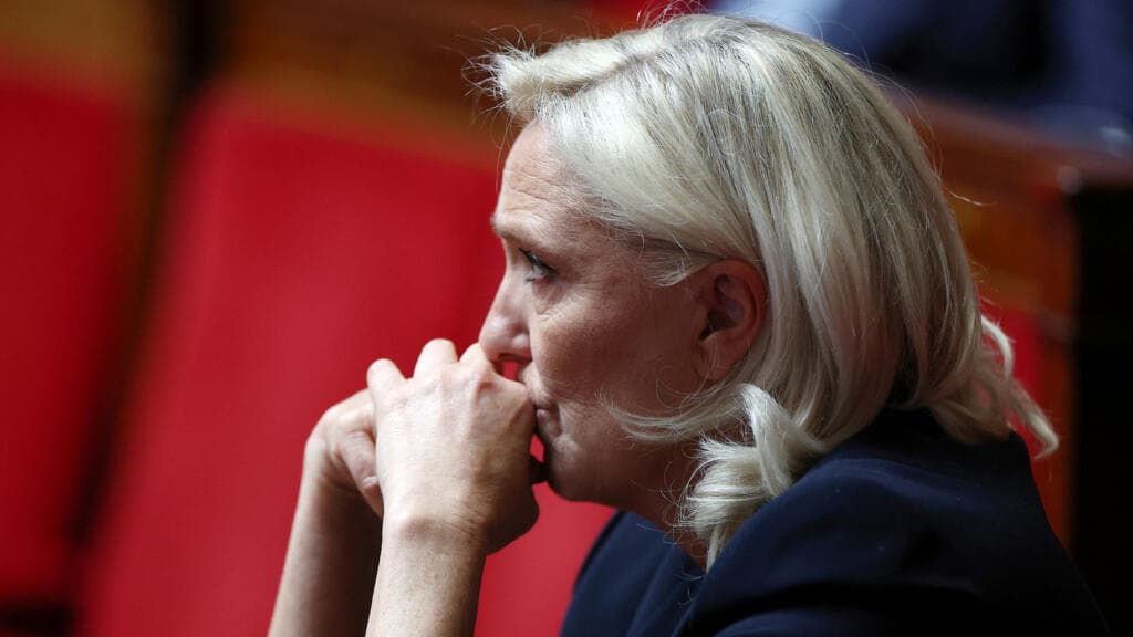 Le Pen now 'has a choice' to run in the election or not