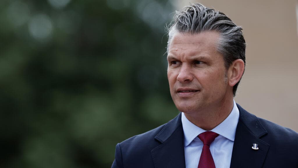 US tells NATO it will review its force presence in Europe