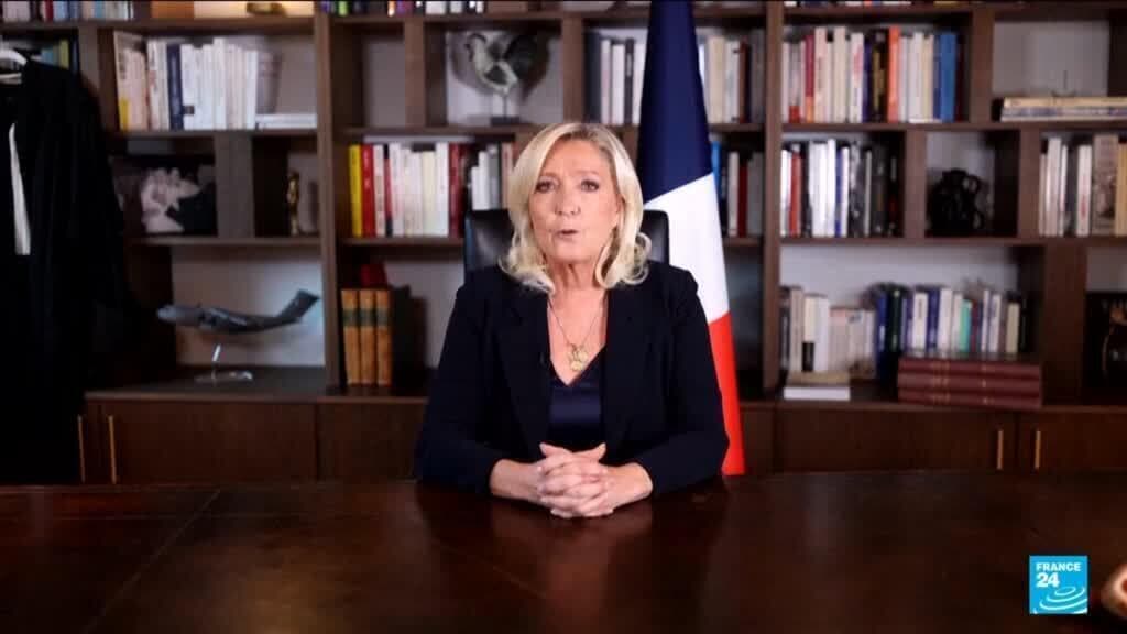 French far-right seeks to capitalise on protests with calls for law and order