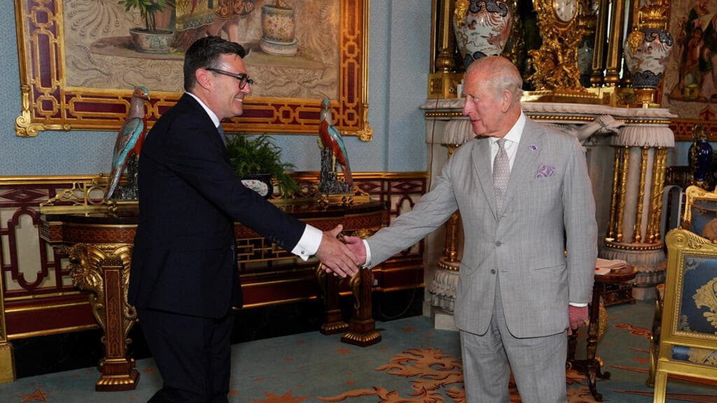 'That is our challenge: to make politics work': Andy Burnham becomes UK PM