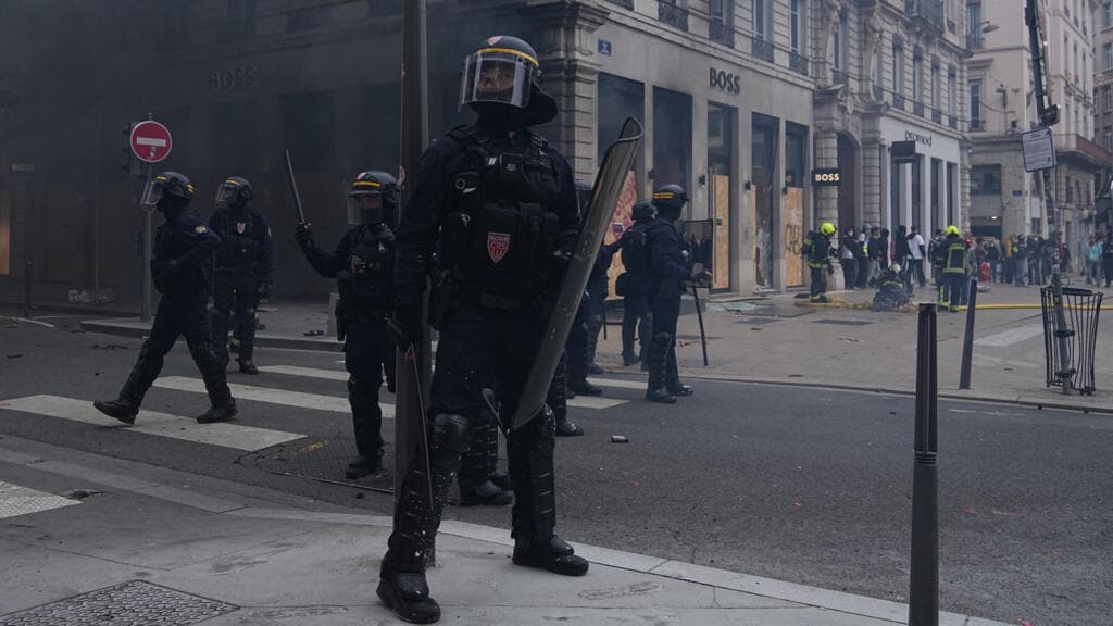 France faces reckoning with public order policing after violent protest weekend