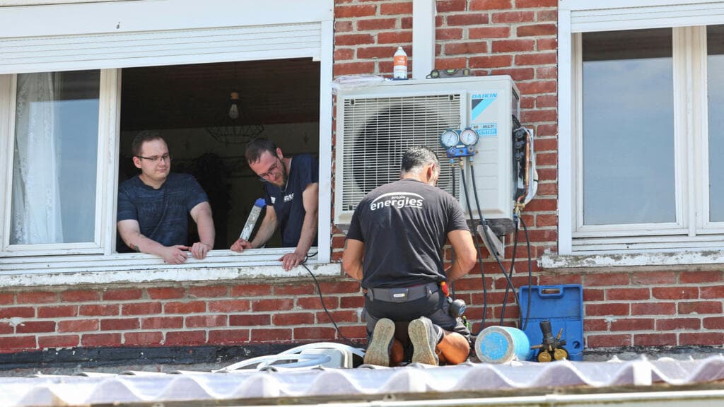 EU refuses to take side for or against air conditioning amid record-breaking heatwave