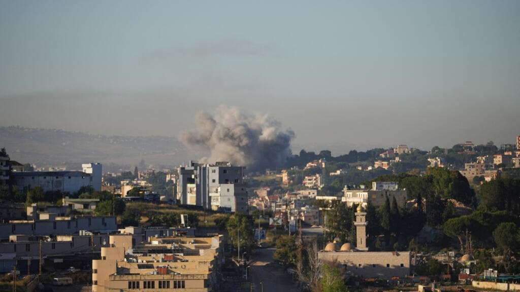 War in Middle East Live: Israeli military continues strikes in southern Lebanon despite ceasefire