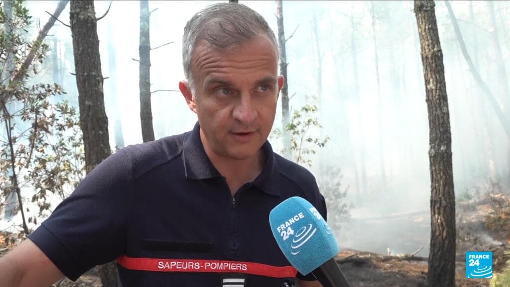 French wildfires: FRANCE 24 goes on the ground with firefighters