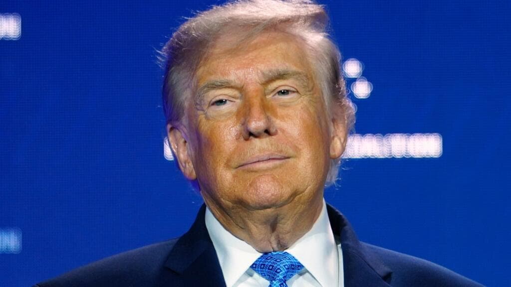 US Supreme Court expands Trump's power to fire officials, but protects Fed