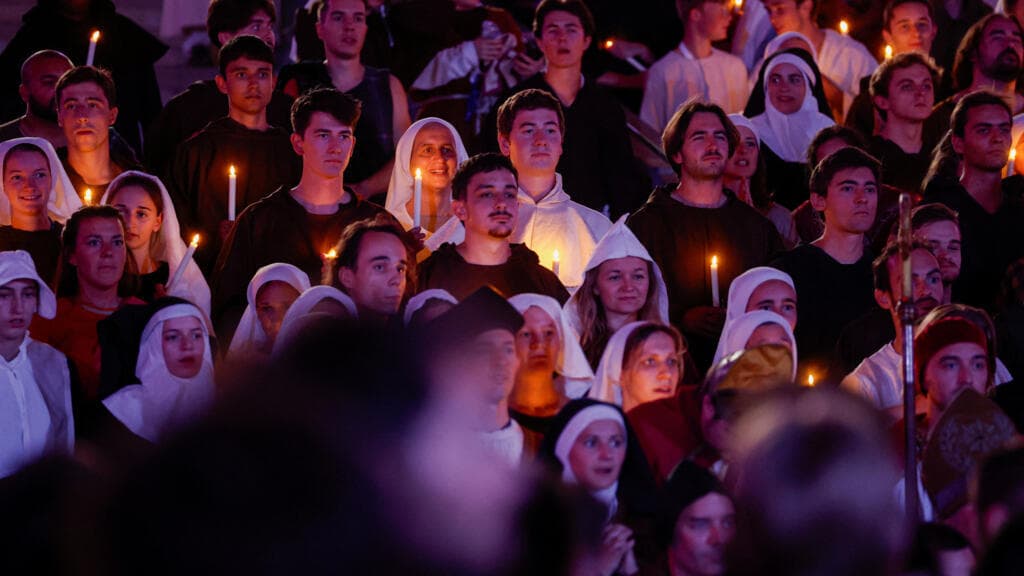 France: Pope says 'authentic secularity' does not exclude religion