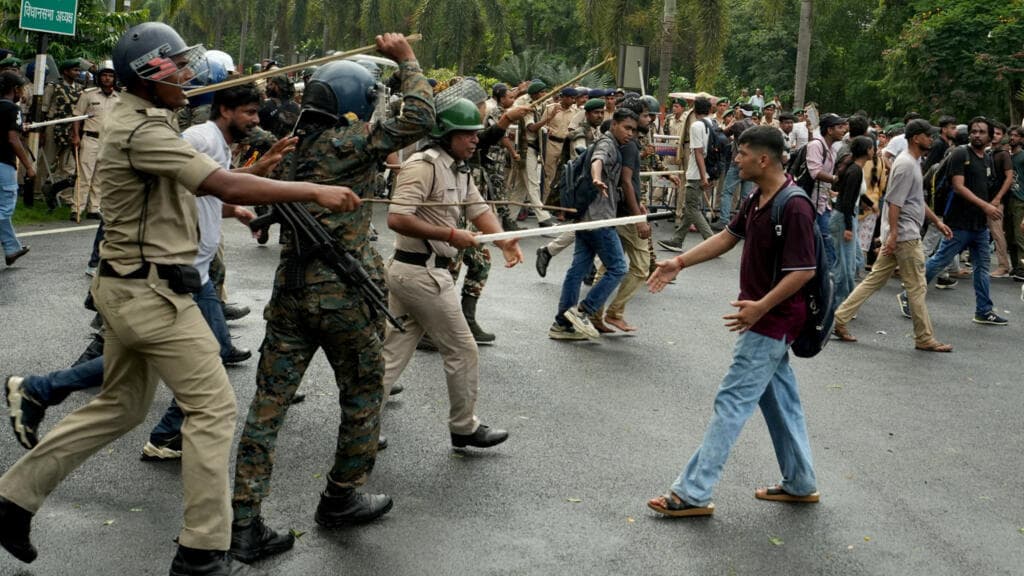 India's police accused of exercising 'absolute brutality' against peaceful protesters