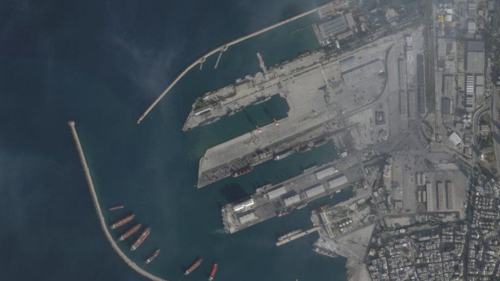 Syria, Russia agree to end military use of key Mediterranean bases