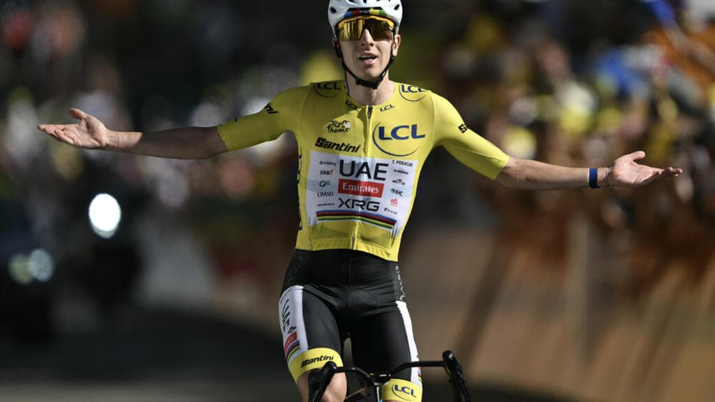 Pogacar extends Tour de France lead with
Alpe d'Huez win