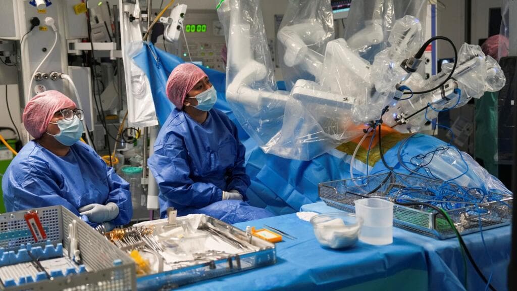 Training the UK 'surgeons of the future' using robots