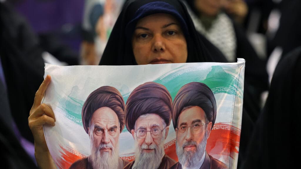 Middle East Live: Dozens protest peace deal outside Iran foreign ministry
