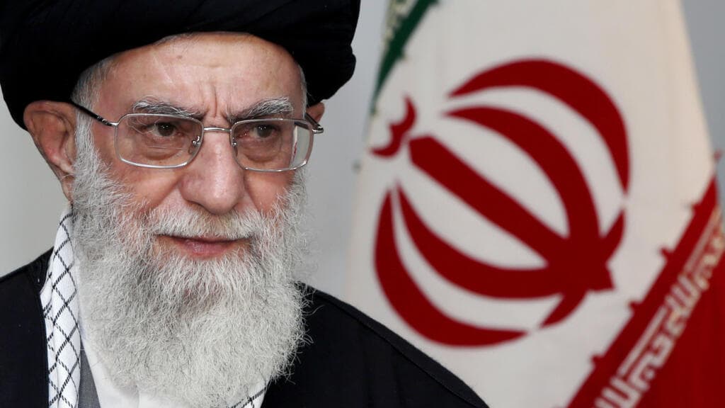 Iranian leaders, foreign officials pay respects to Khamenei ahead of grand funeral