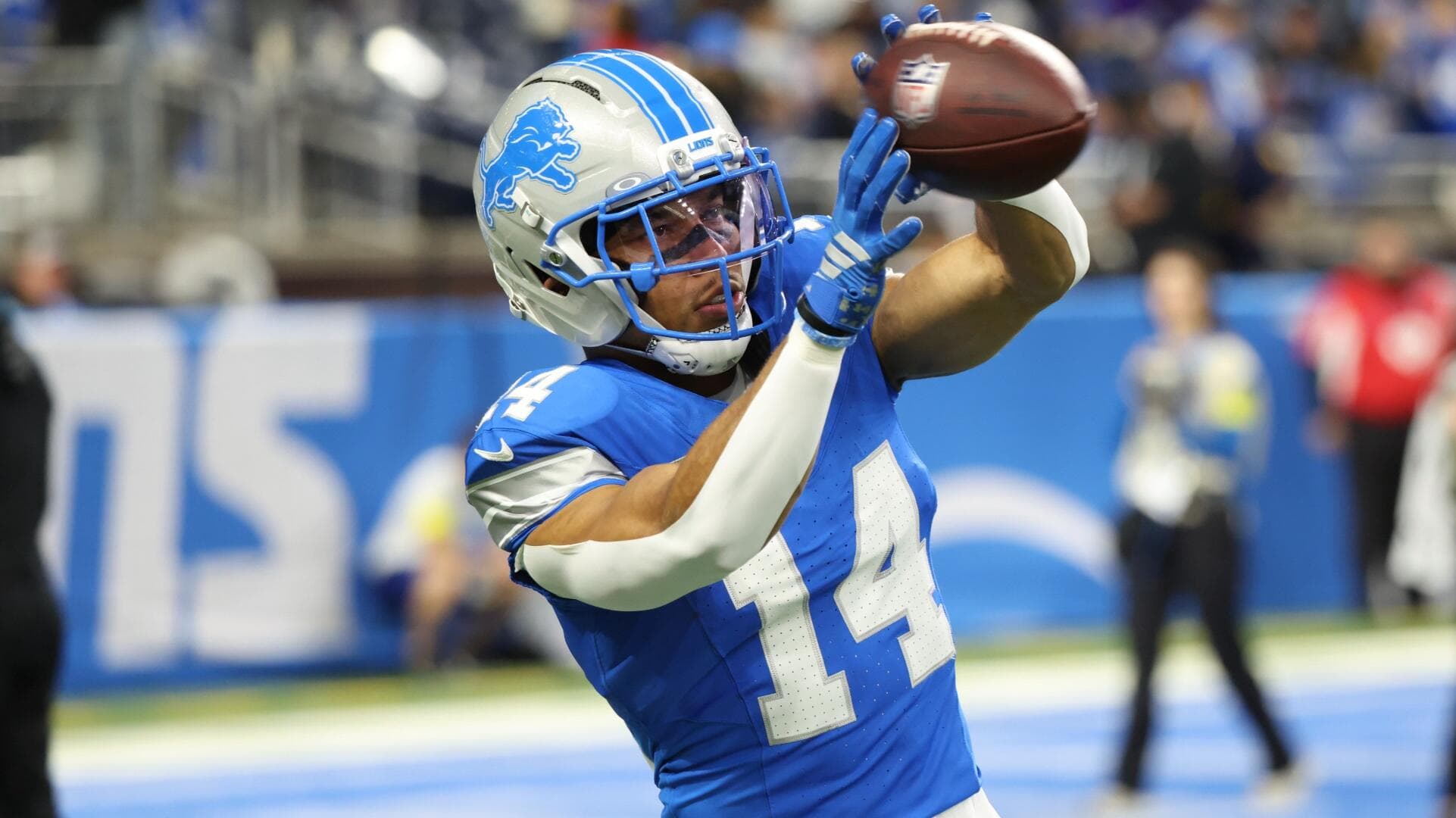 2026 Fantasy football draft prep: Top experts reveal rankings, tiers, top 150, rookies, risky picks