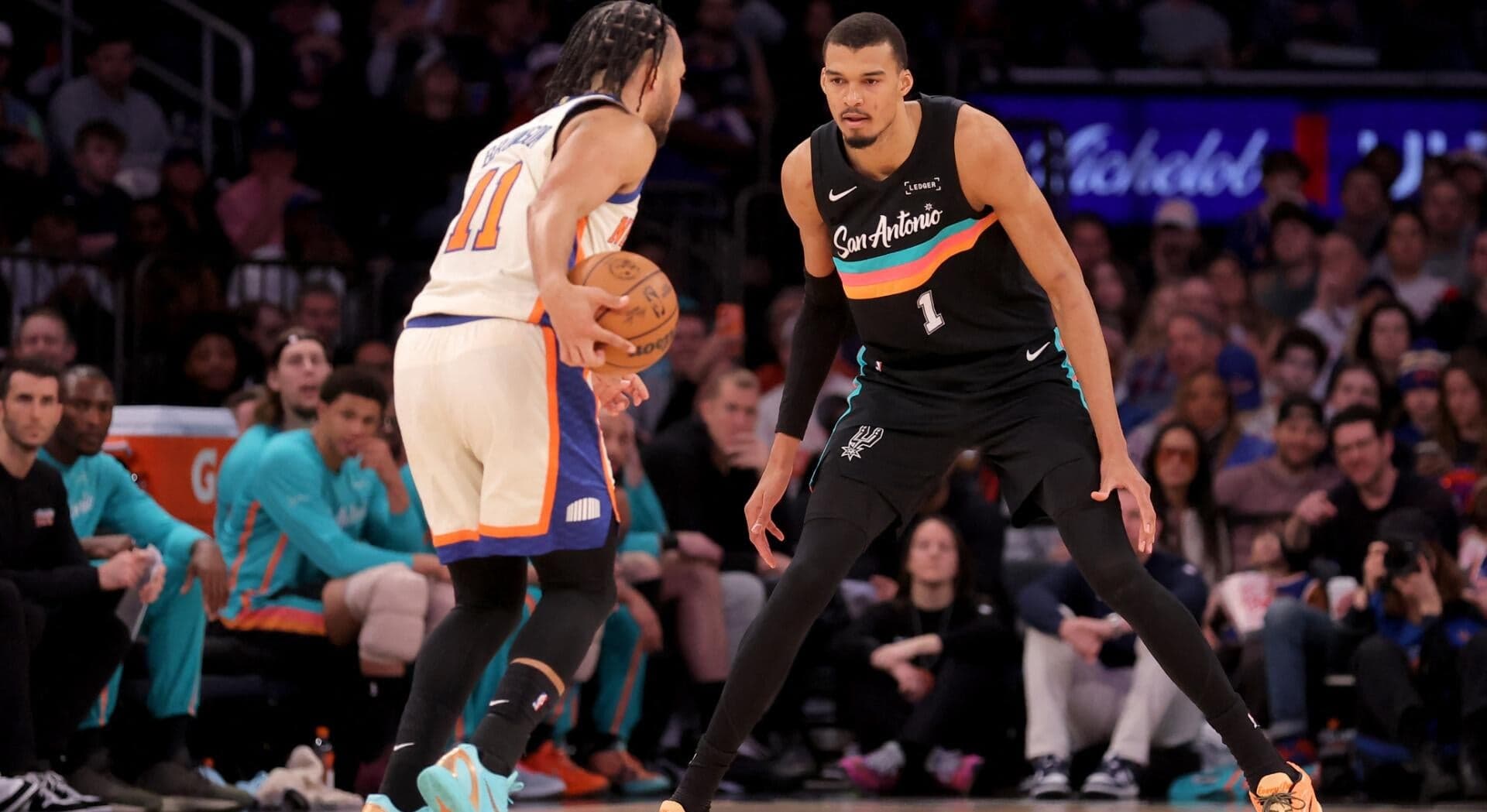 Knicks vs. Spurs trends: Sportsbooks rooting for anyone but favored Brunson, Wembanyama to win NBA Finals MVP