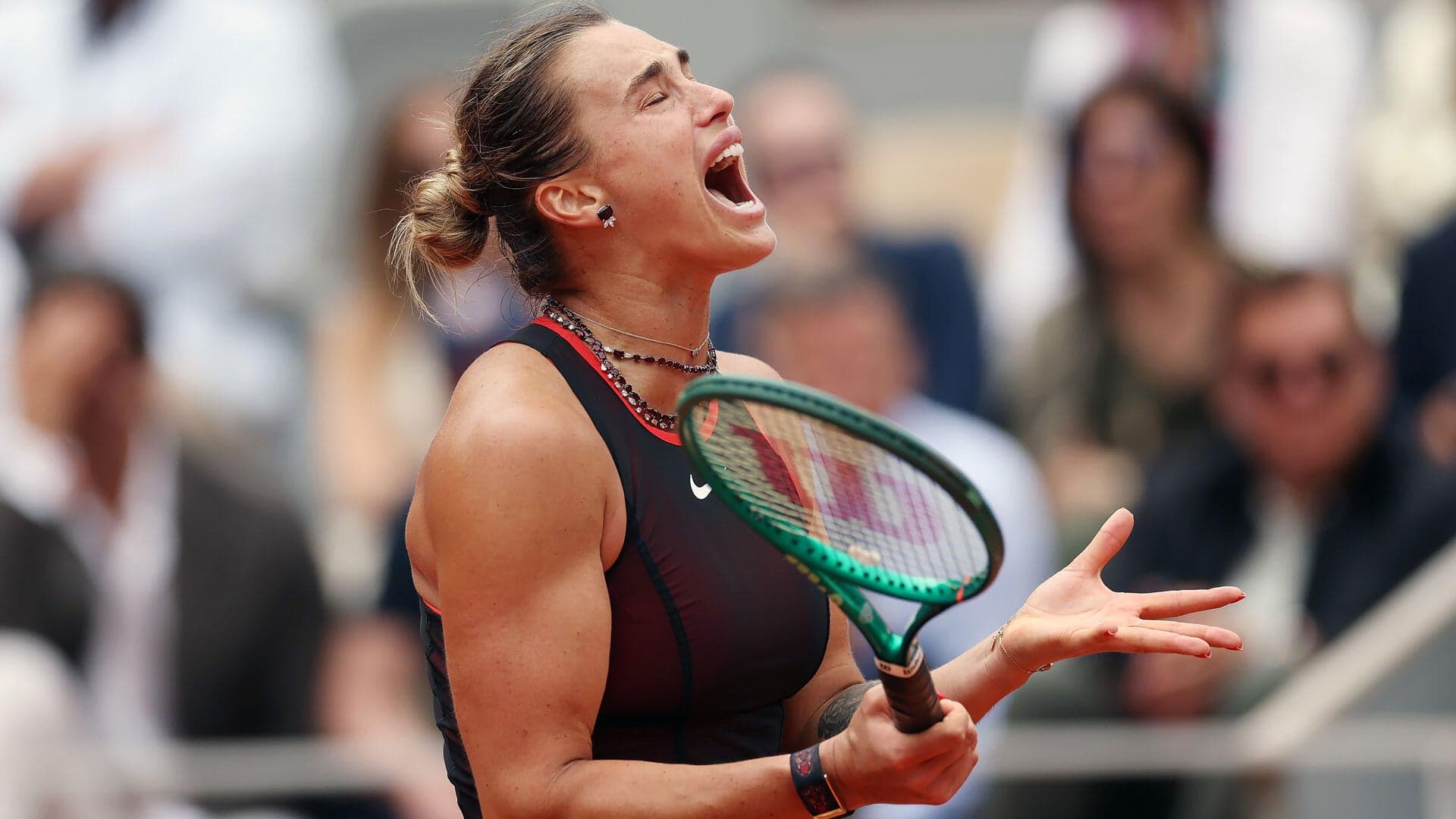 French Open 2026 results: Aryna Sabalenka stunned by Diana Shnaider in quarterfinal collapse