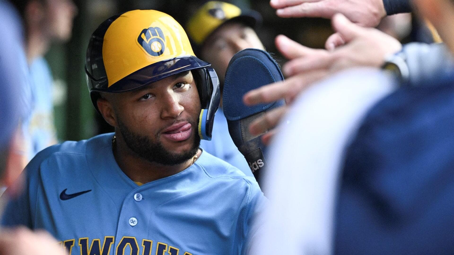 MLB predictions, odds, picks for Wednesday, Aug. 5: This 3-way parlay returns over +800