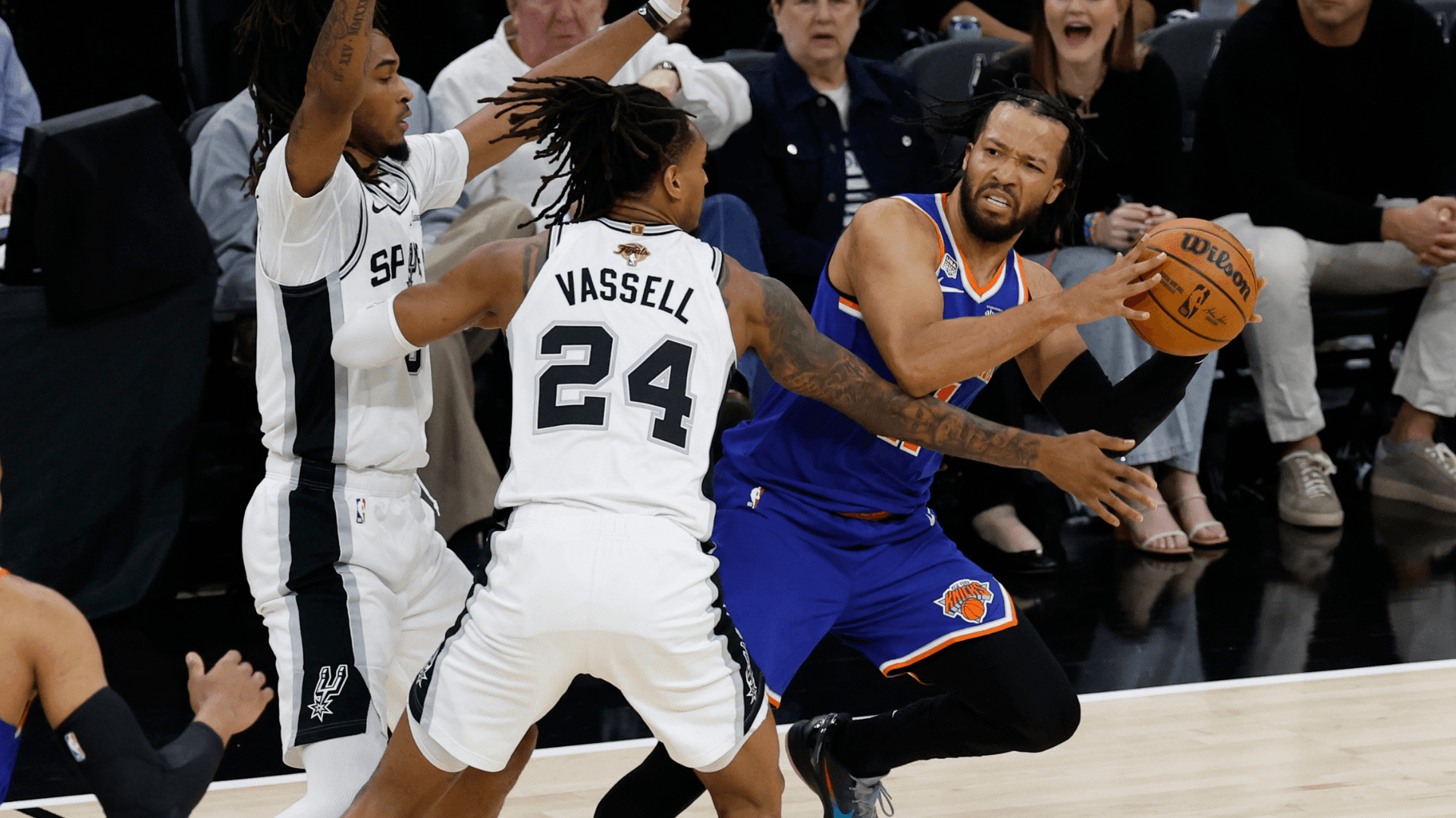 Knicks vs. Spurs Game 5 predictions, odds: Expert picks as New York tries to clinch title