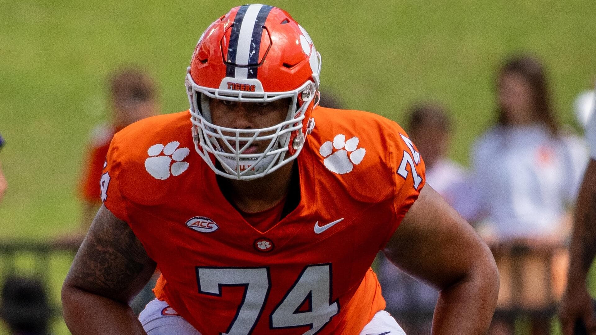 Clemson banking on a breakout season from OT Brayden Jacobs with its offensive line in flux