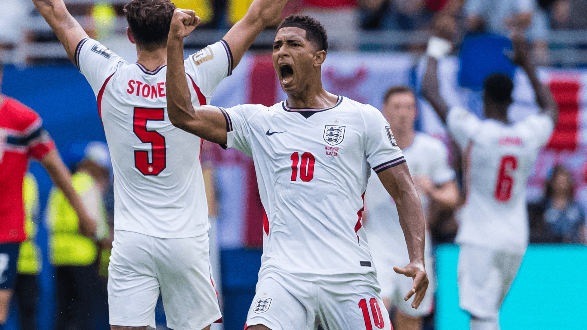 Footy Fix: Lionel Messi and Argentina face Jude Bellingham and England for chance at Spain in World Cup final