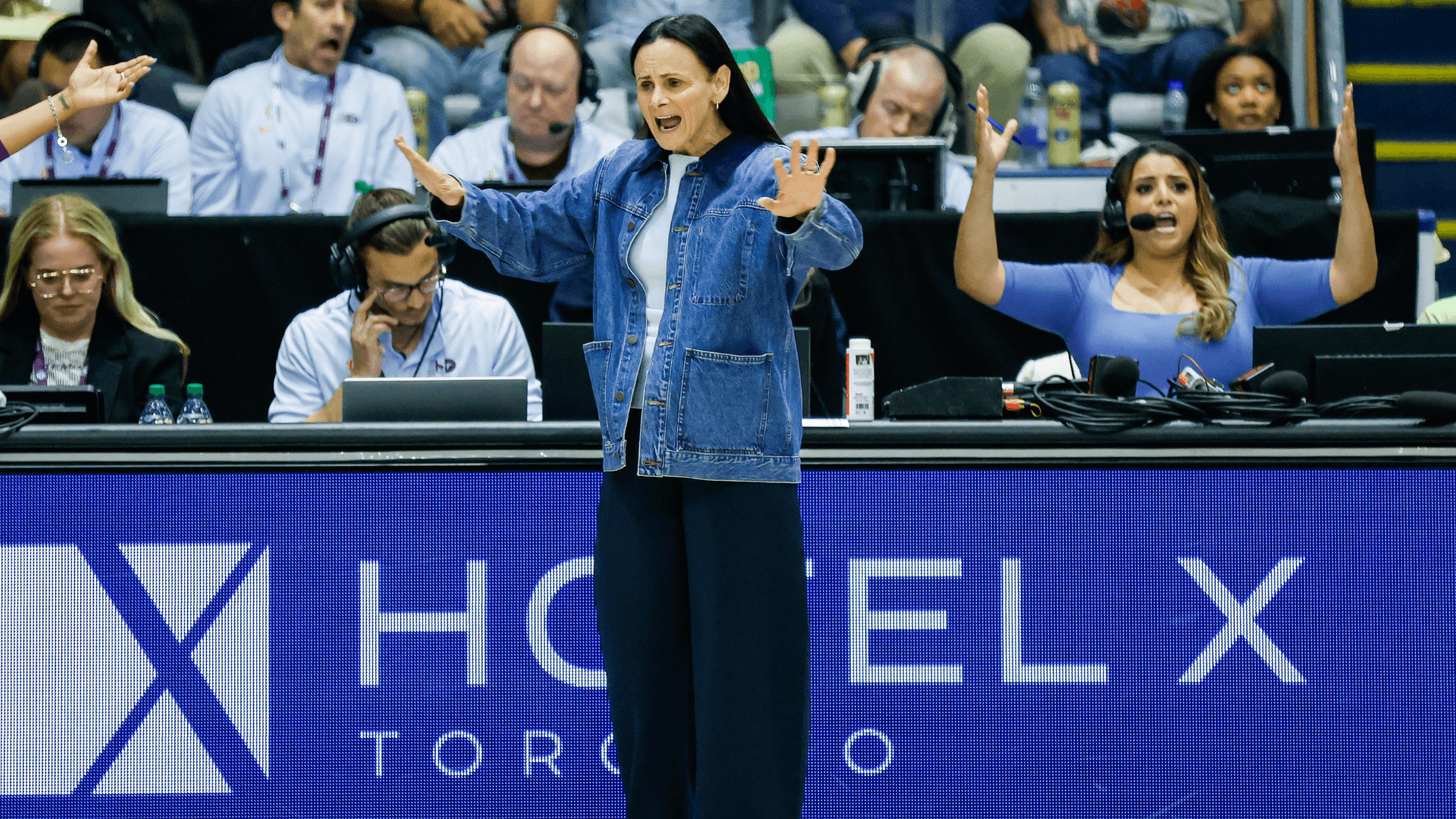 Tempo coach Sandy Brondello apologizes to Angel Reese for 'protected species' comment: 'I'm deeply sorry'