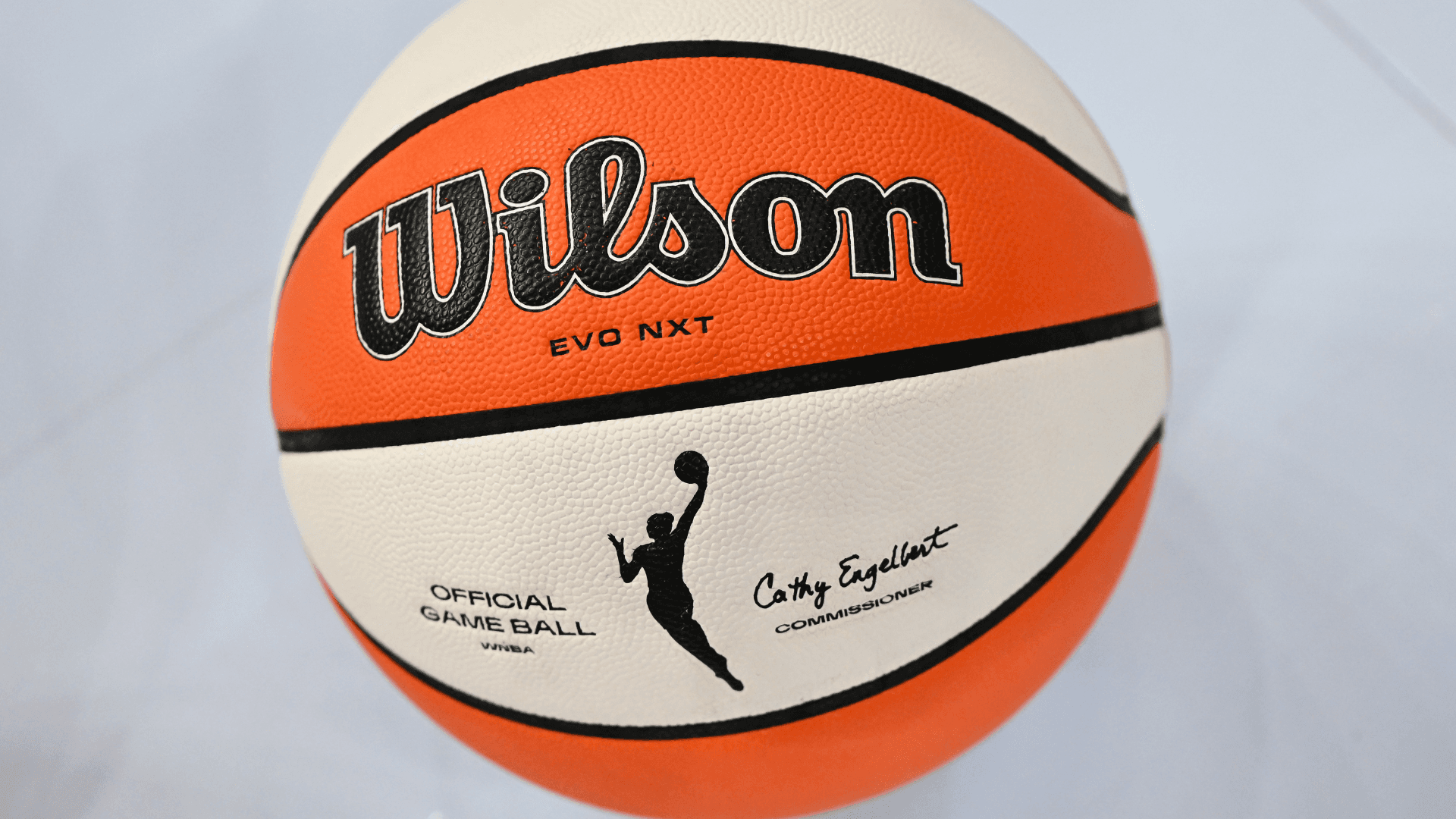 WNBA, players meet to address 'racist, hateful and abusive messages' after recent incidents