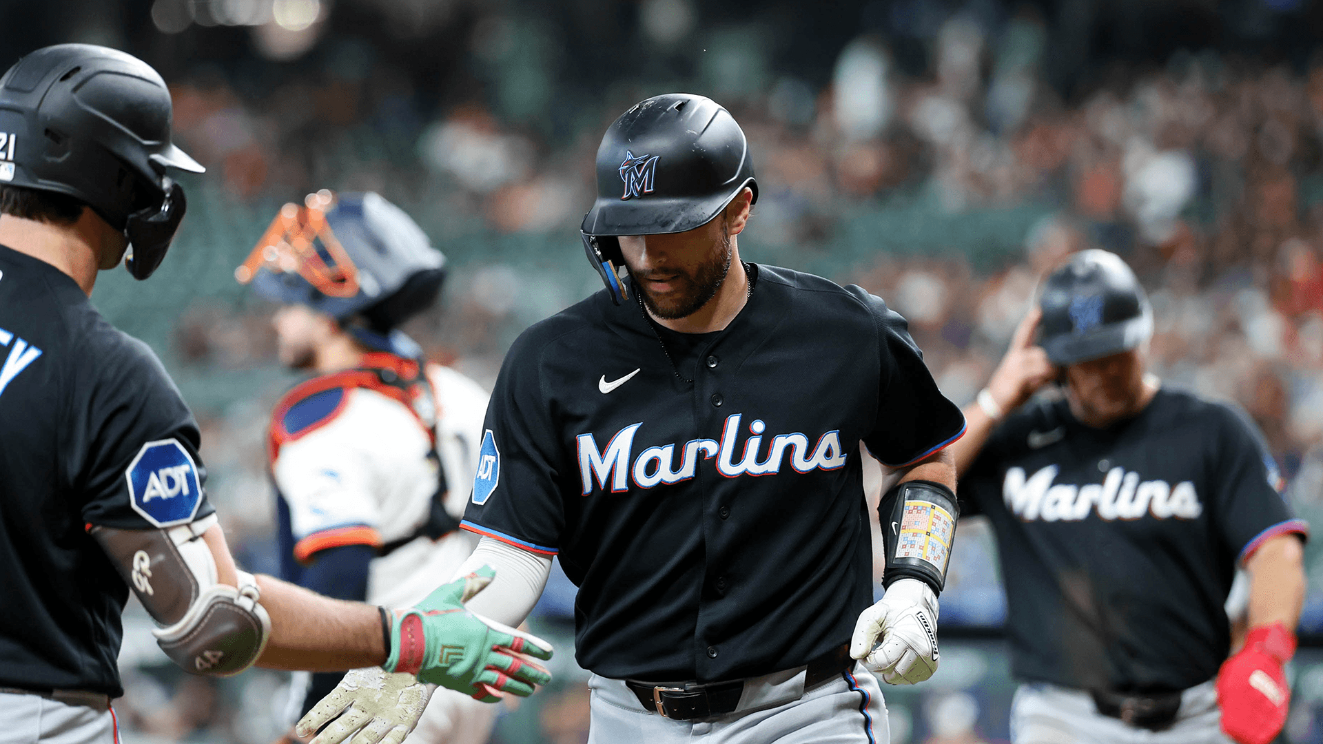 Today's top games to watch, best bets, odds: Pirates vs. Marlins, Mariners vs. Yankees and more
