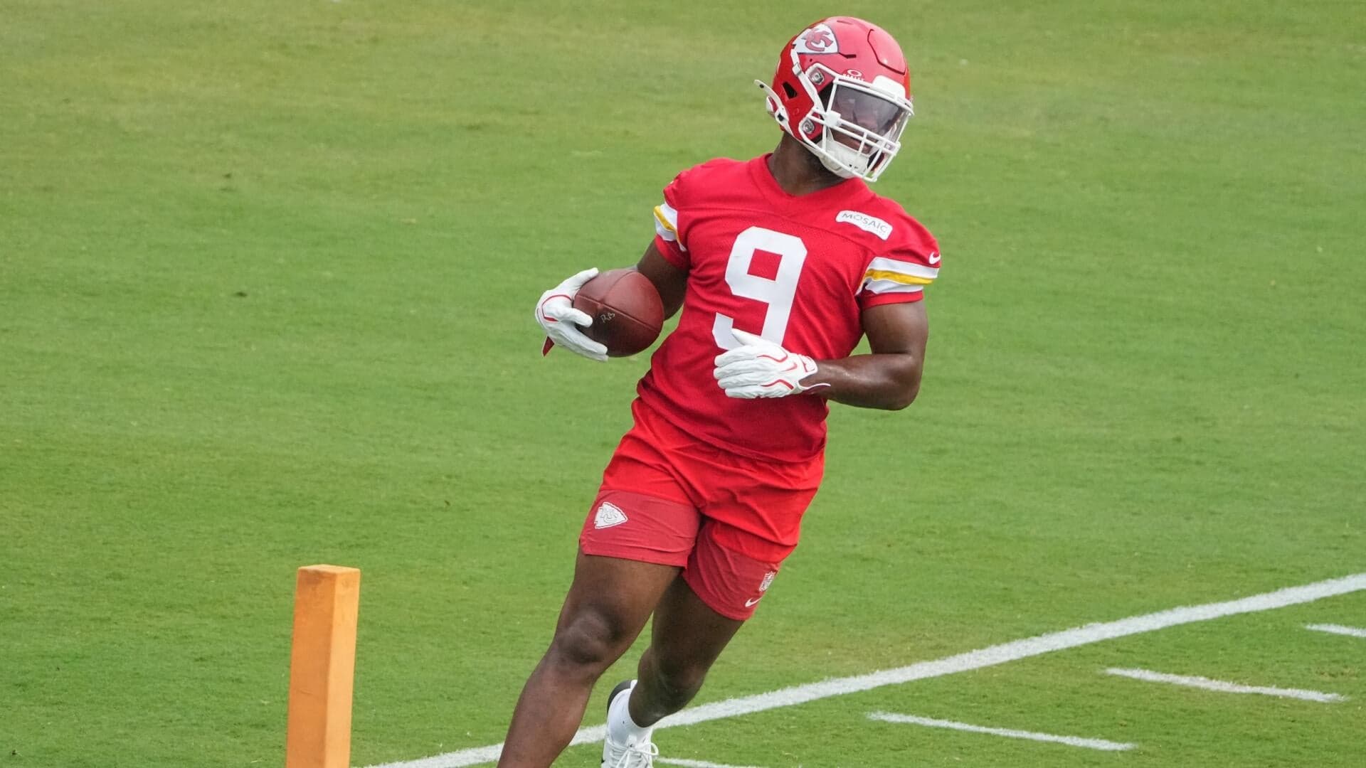 Fantasy football rankings 2026: Sleepers, breakouts, busts via simulation that projected Daniel Jones' season