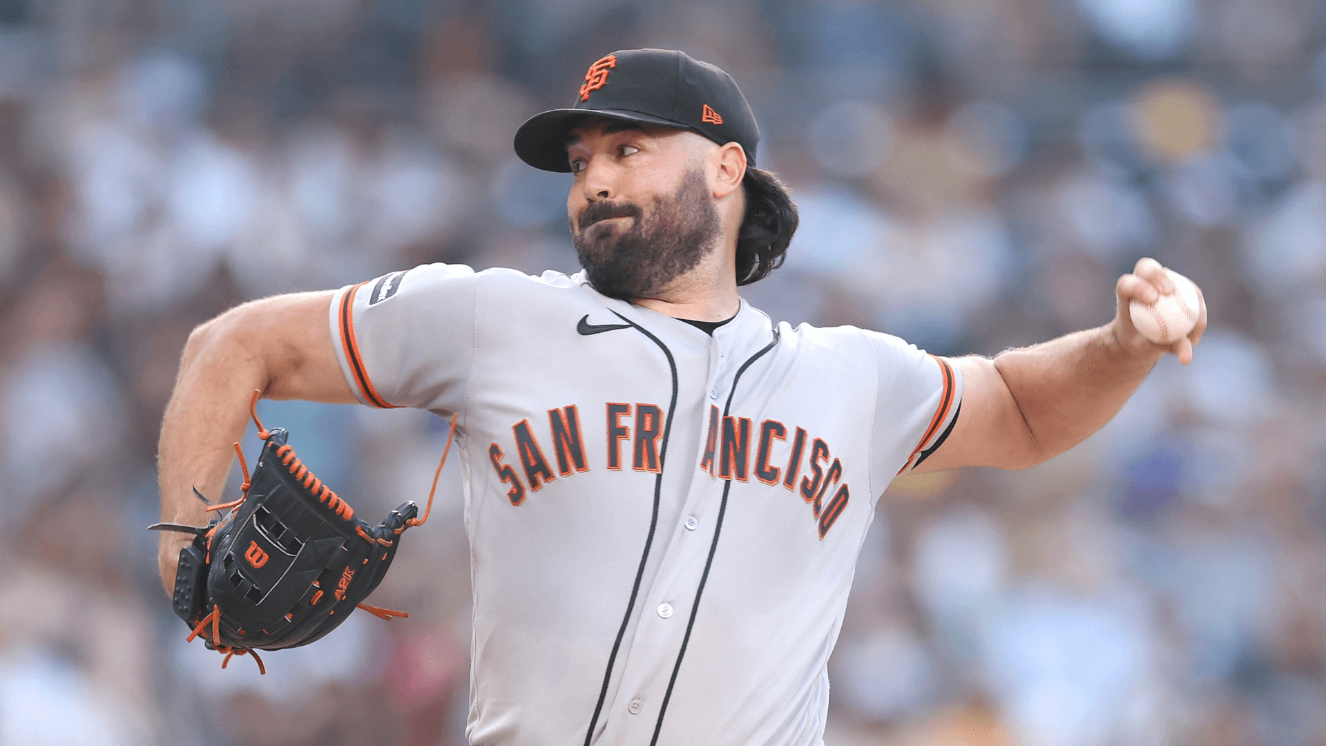 Surging Padres add Robbie Ray to rotation: San Diego acquiring veteran lefty in trade deadline deal