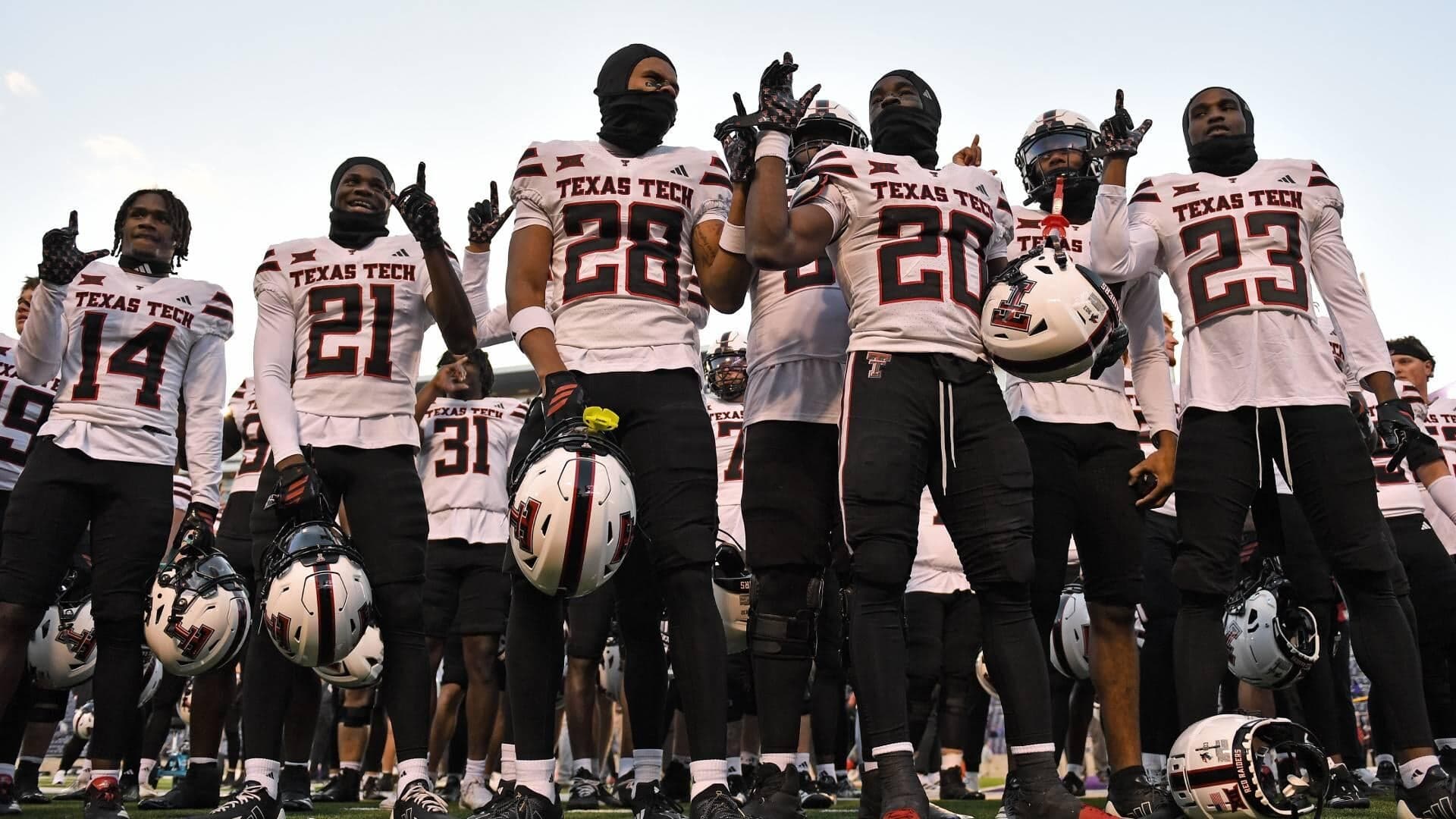 Which college football teams can go undefeated in 2026? Here are 10 potential candidates
