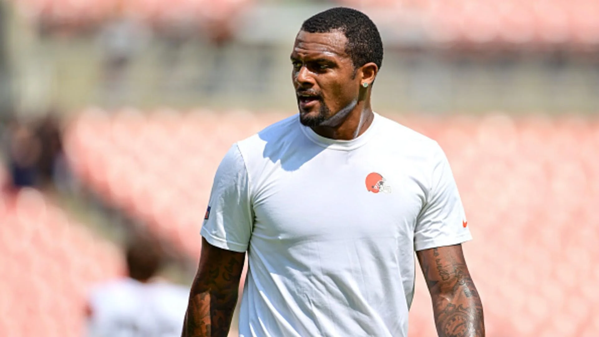 LOOK: Jim Brown's statue vandalized as Browns fans protest Deshaun Watson being named the starting quarterback
