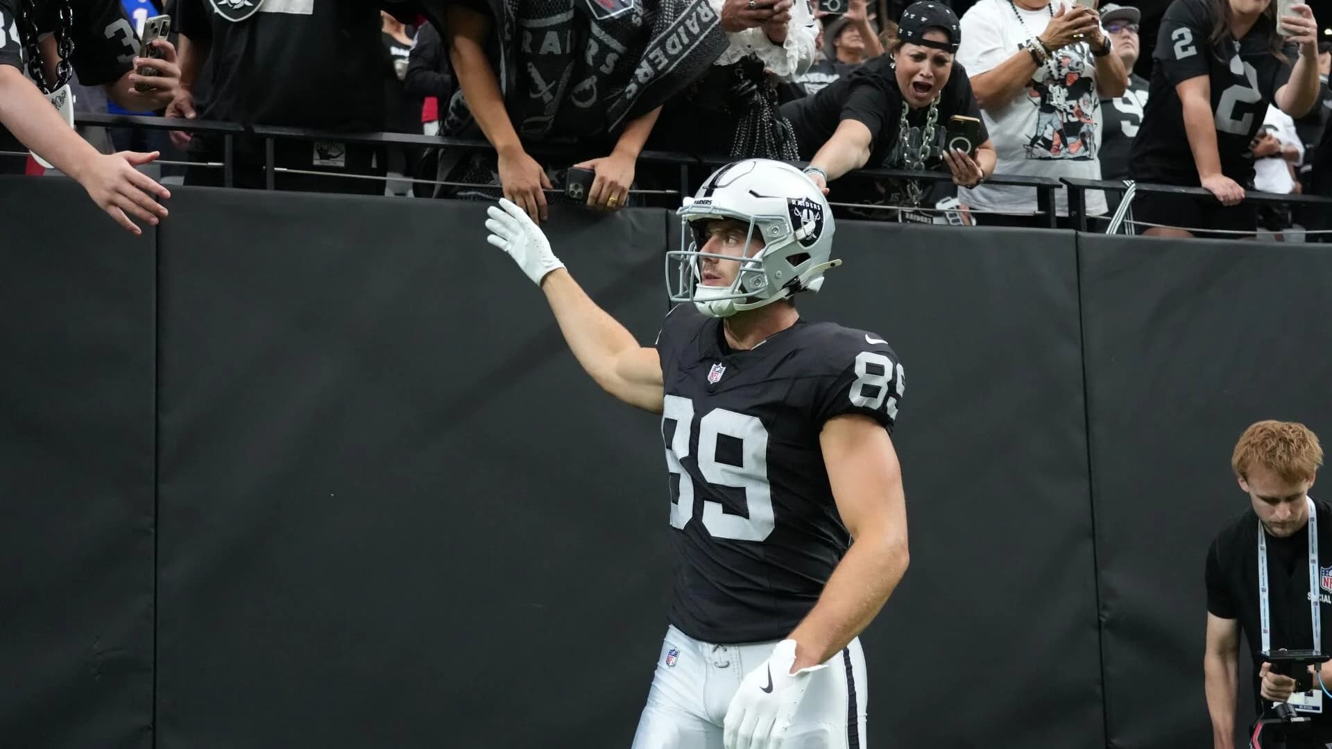 Fantasy football 2026 rankings, draft prep: Model releases best QB, RB, WR, TE picks, cheat sheets, tiers