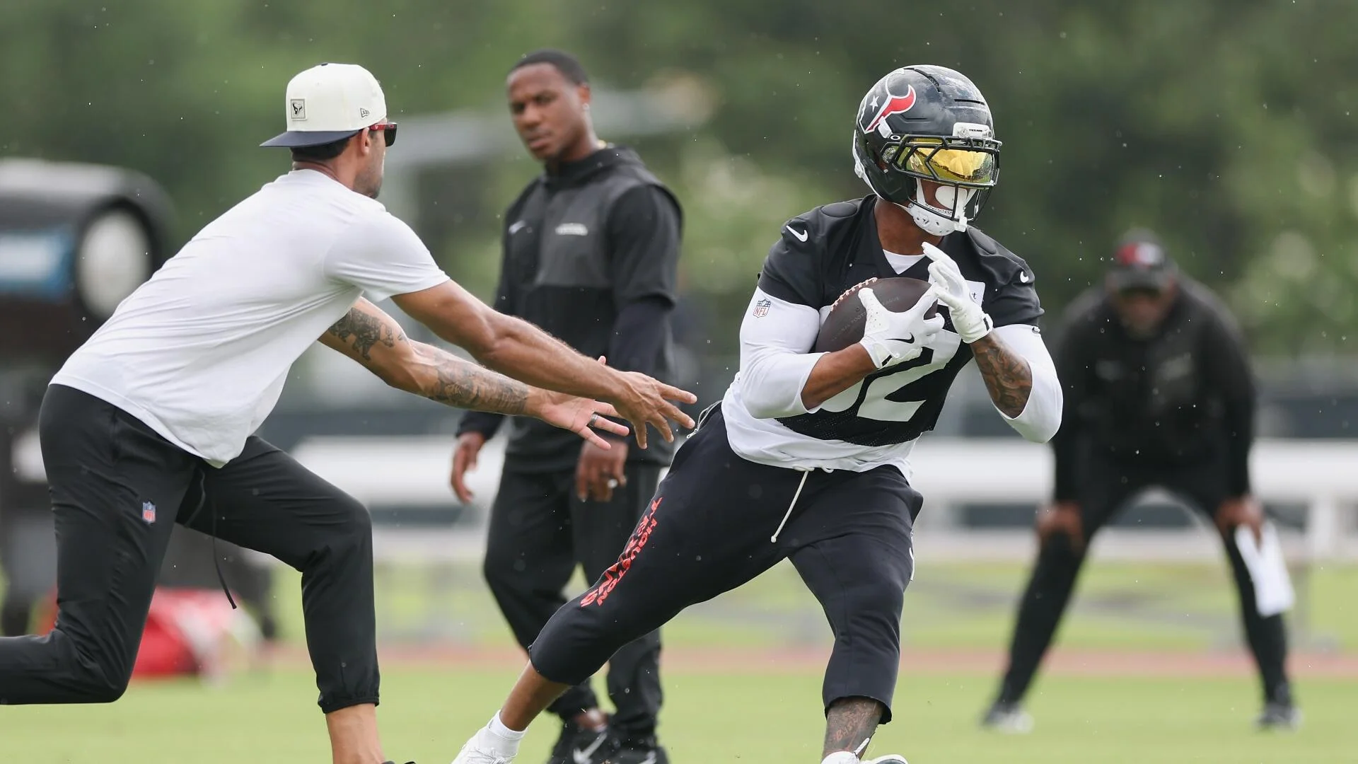 Fantasy football rankings 2026: Busts and riskiest picks by model that called McLaurin's poor season