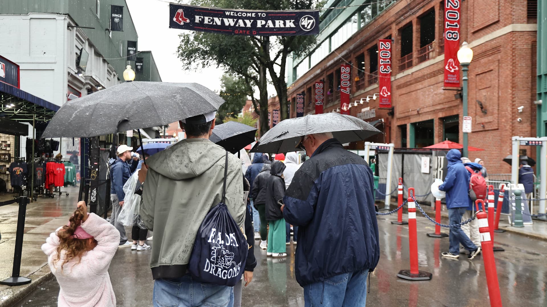 Red Sox-Cubs series shifts to Florida for rare neutral-site game amid messy Boston weather