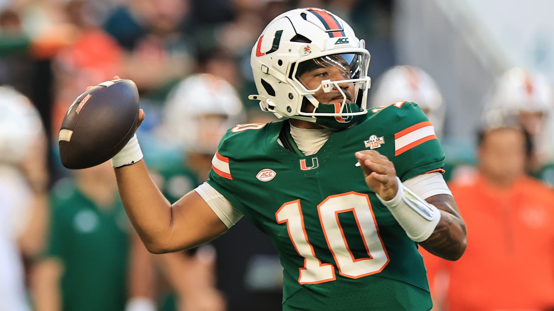 Darian Mensah off to historic start: Miami star QB in rare company as Heisman case continues to build