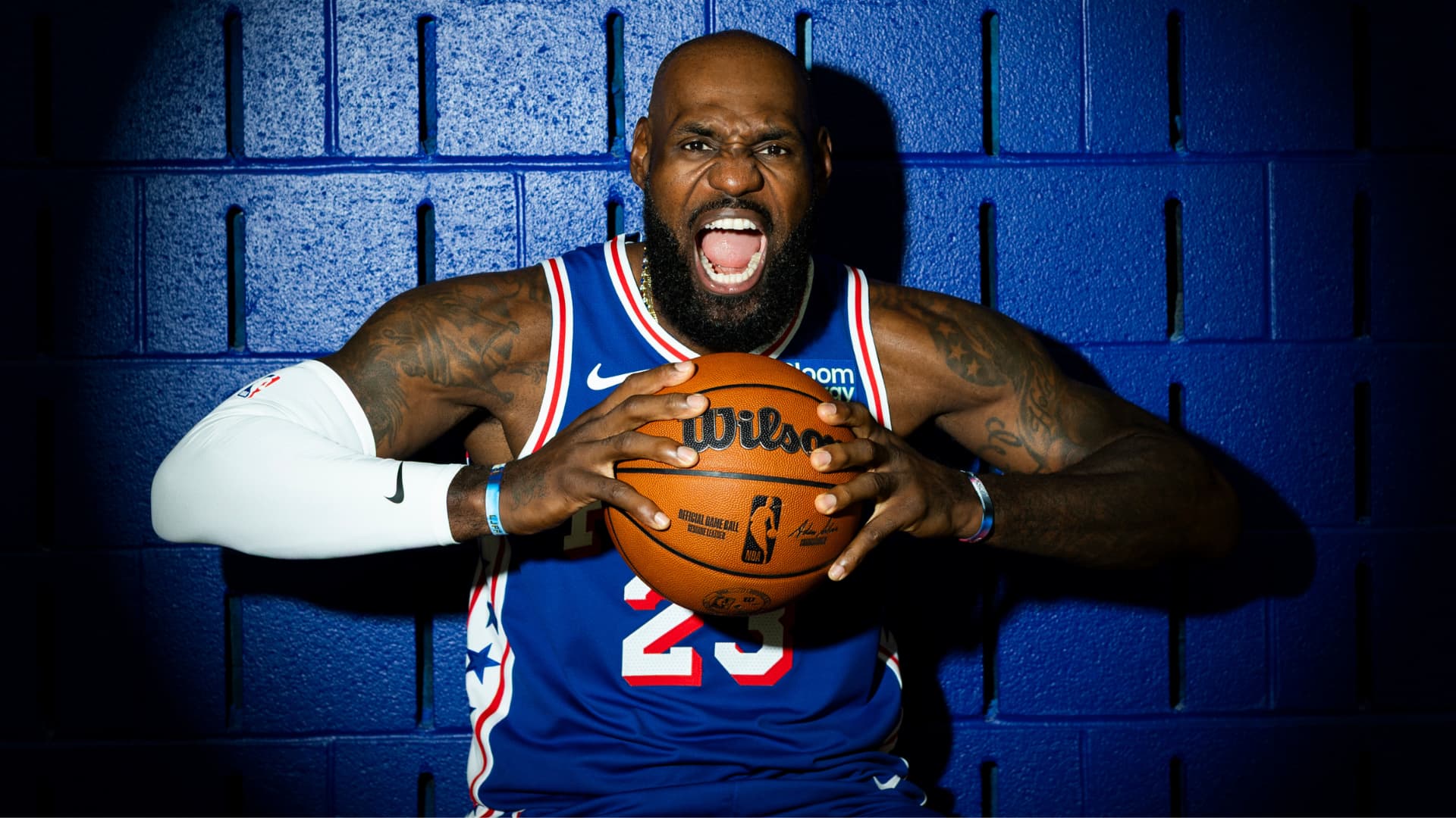 LeBron James begins his 76ers era by making the stakes clear in Philly