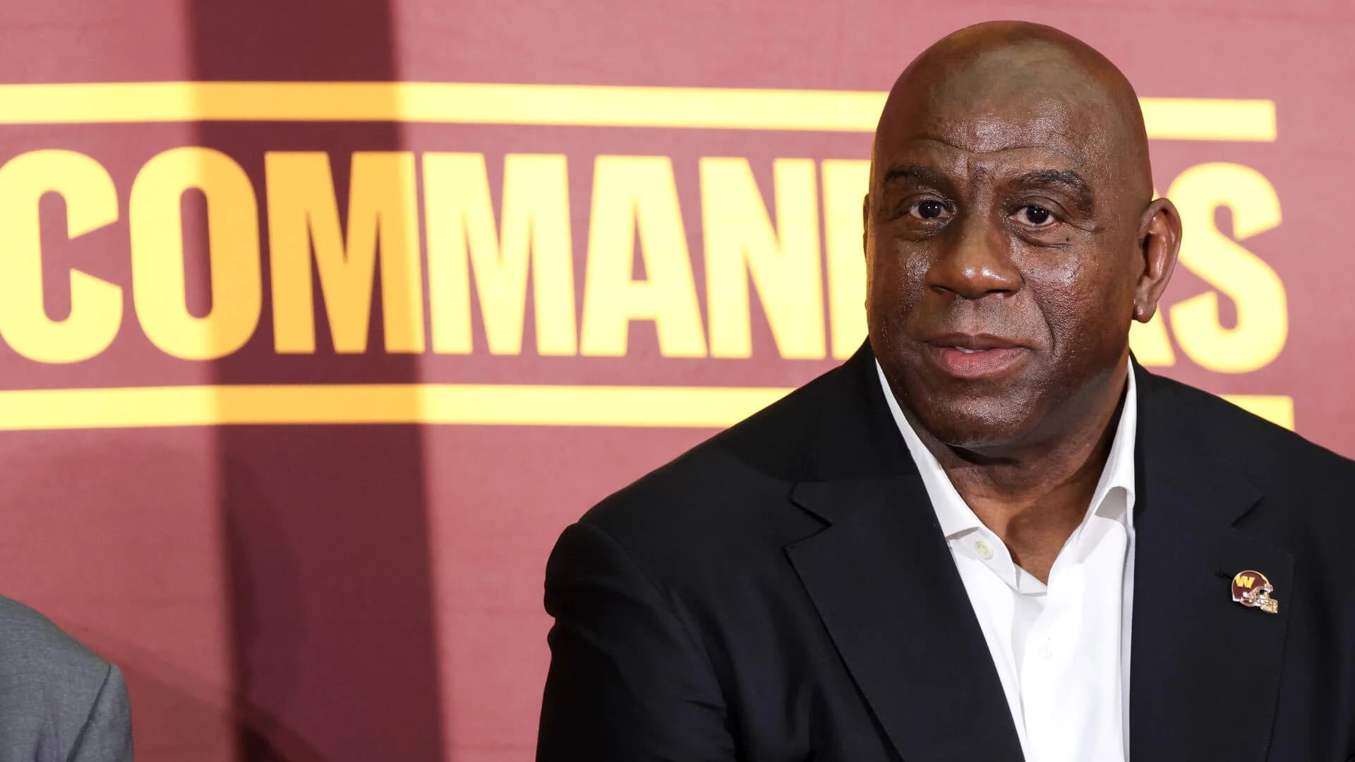 Commanders minority owner Magic Johnson sounds off after stunning end-of-game botch
