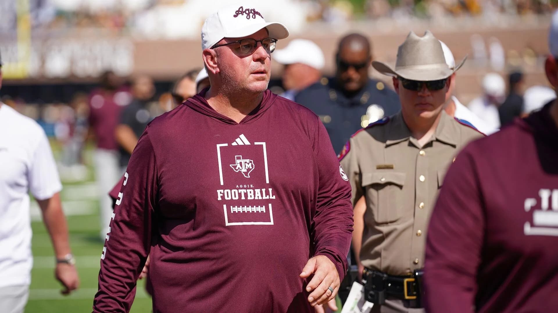 Texas A&M's Mike Elko apologizes for 'cesspool' comment, criticism of fans