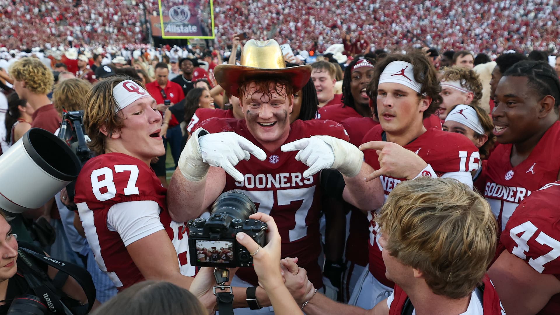 College Football Playoff Bubble Watch: Oklahoma a potential bracket buster after win vs. Texas